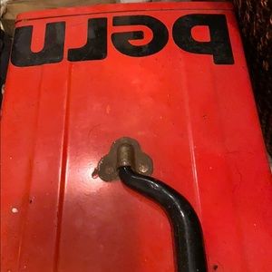 Meet your Posher, Alex